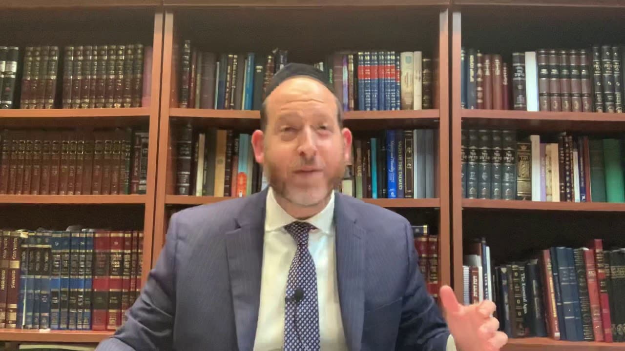 Emunah Minute: Walk with God