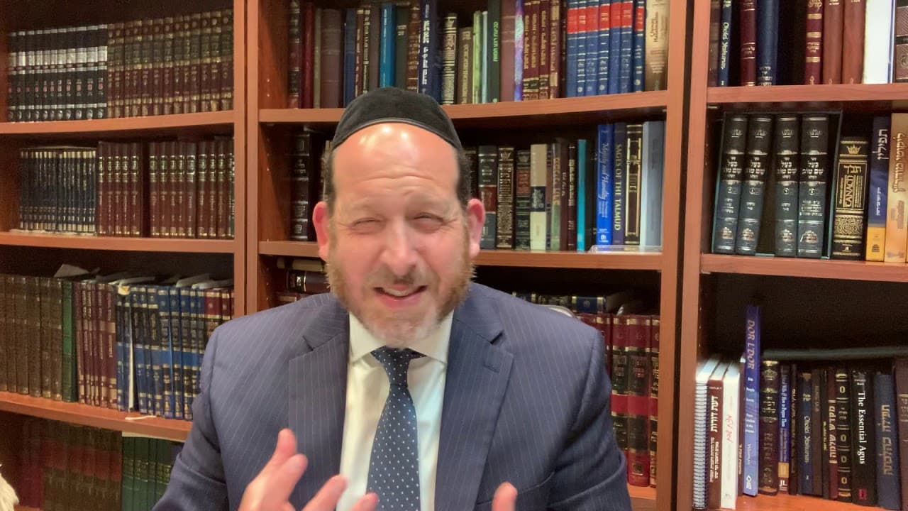 Pirkei Avos (1:5) - Kindness With Dignity