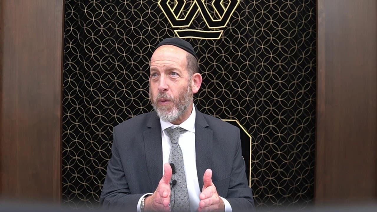 From Sole to Soul: Insights on Megillas Rus  | Rabbi Shmuel Silber